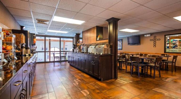 Best Western Music Capital Inn — photo 4
