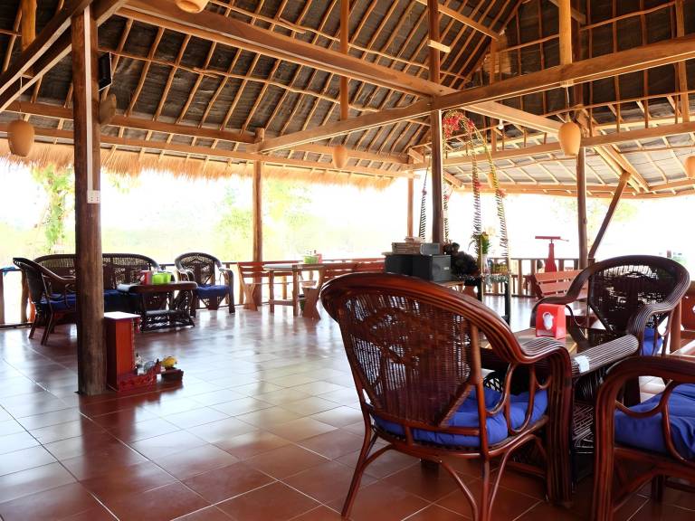 Mangrove Beach Bungalow — photo 4