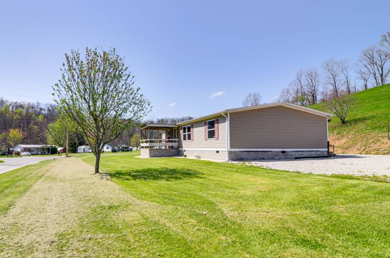 Rural Kentucky Vacation Rental 15 Mi to London! in Kent, KY
