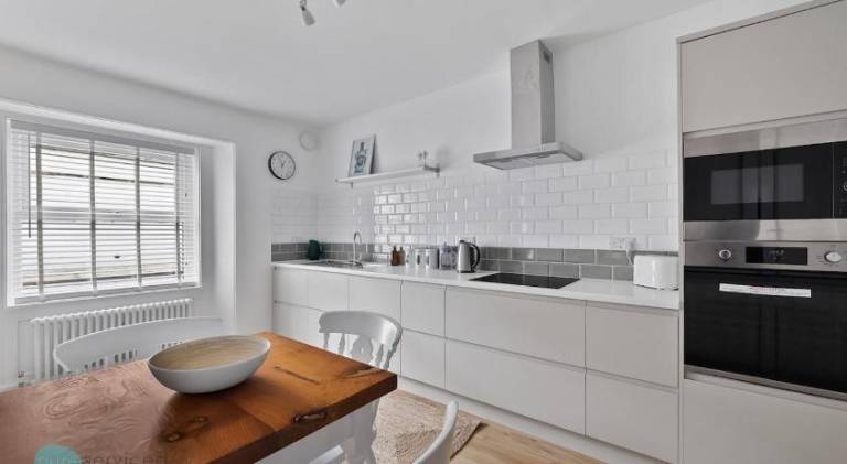Holiday apartment with 2 rooms for 4 persons — photo 3