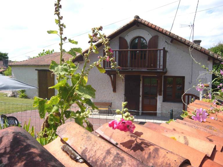 Cabin  Nanteuil-Auriac-de-Bourzac
