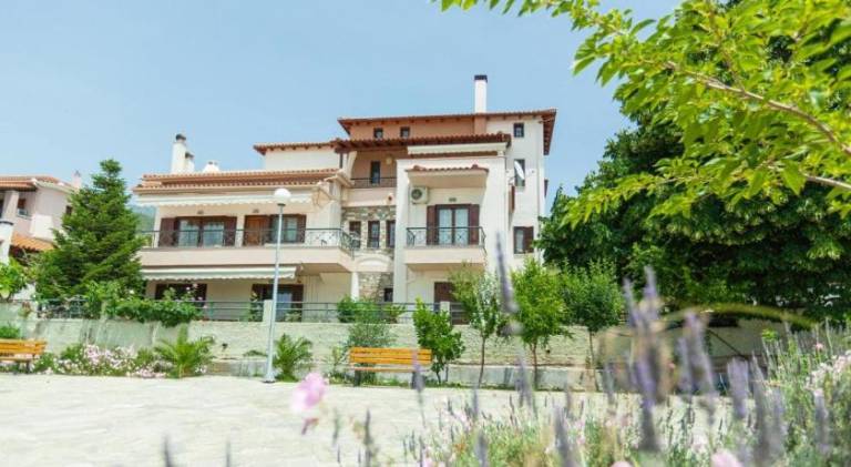 Βίλα Μακρινίτσα