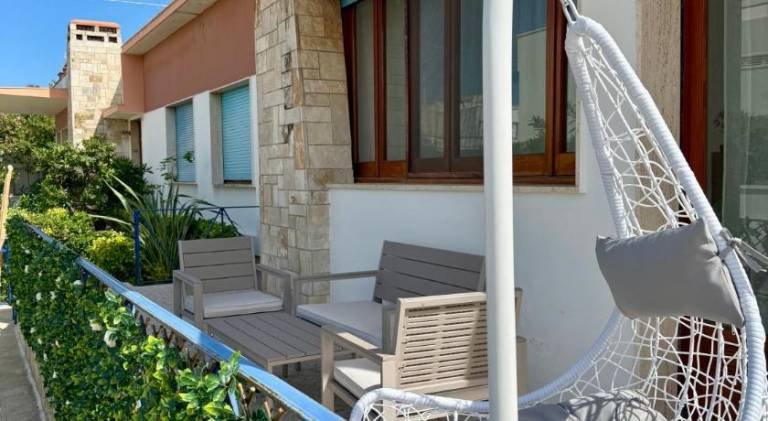House with 2 rooms for 4 persons — photo 3