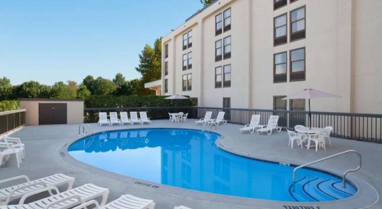 Hampton Inn Philadelphia/Mt. Laurel — photo 2