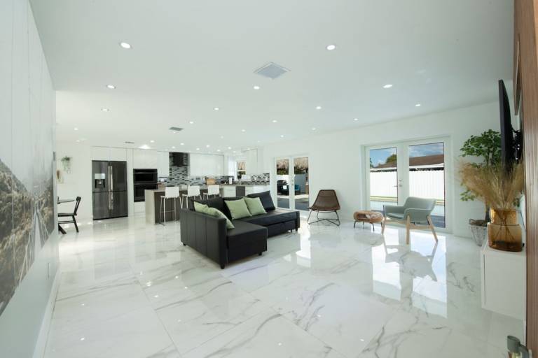House  The Crossings