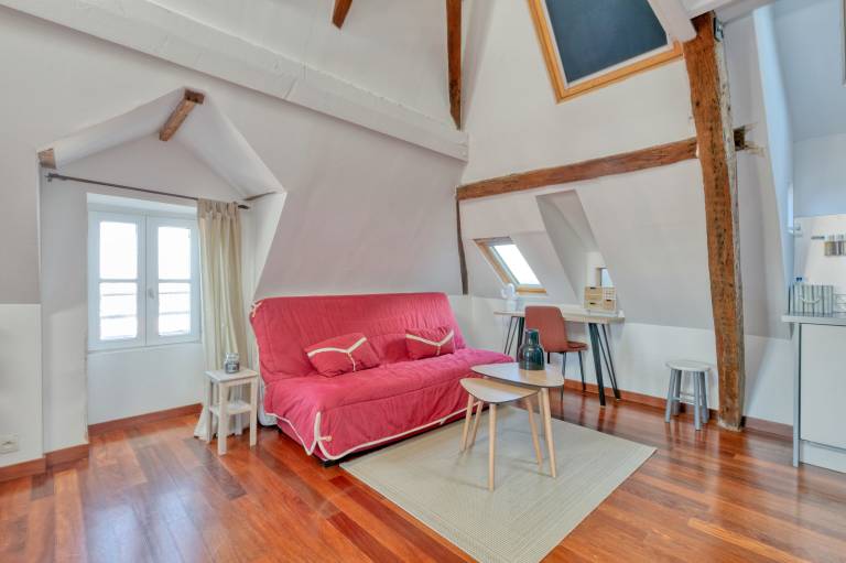 Fully equipped lovely apartment with fast internet | City view | Beach nearby | Perfect for remote work | Pets allowed — photo 2