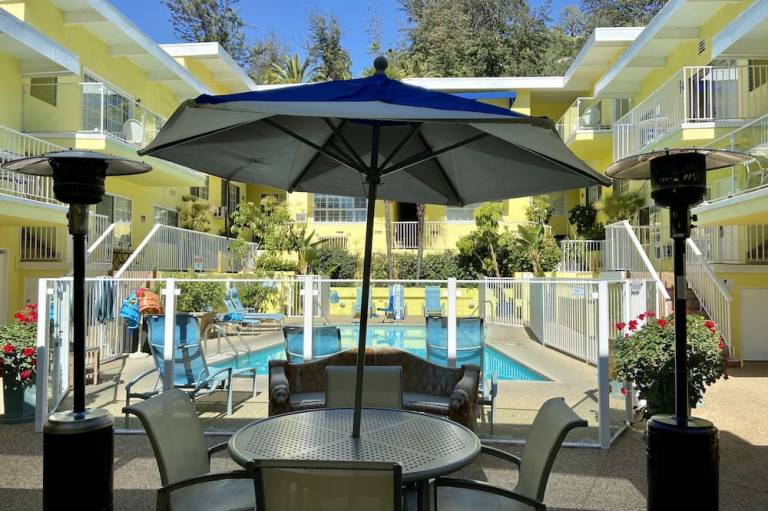 Magic Castle Hotel