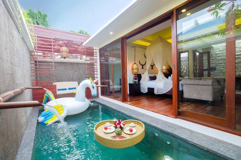 Serviced apartment with jacuzzi, sauna & patio | Good for workation in Kuta