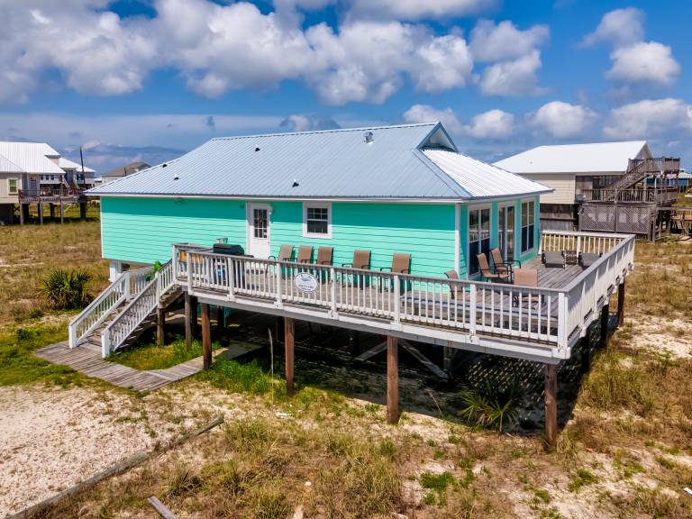 Seafari - 106 Portier Ct — photo 3