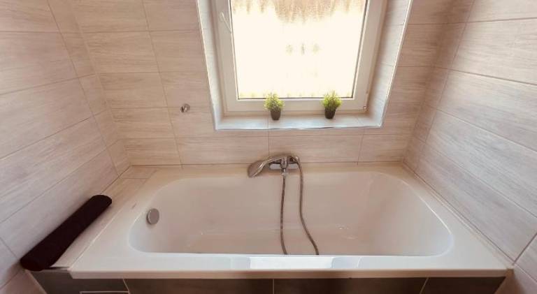 Holiday apartment with 3 rooms for 9 persons — photo 2
