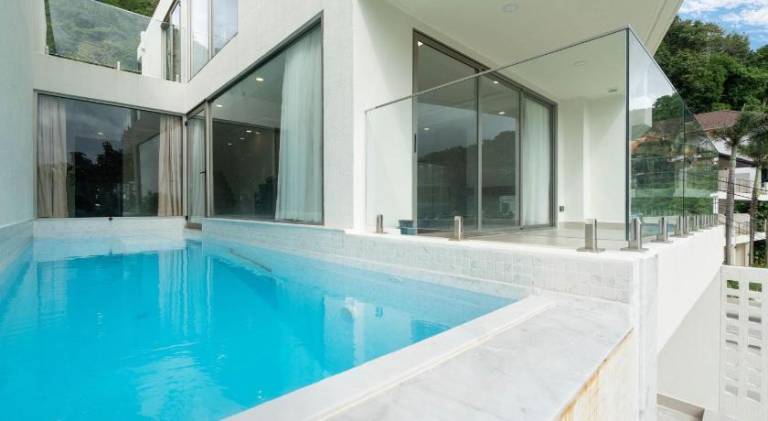 Seaview villa private swimming pool — photo 5