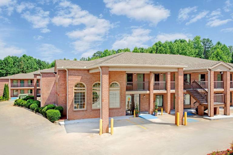 Super 8 By Wyndham Acworth/Atlanta Area — photo 3