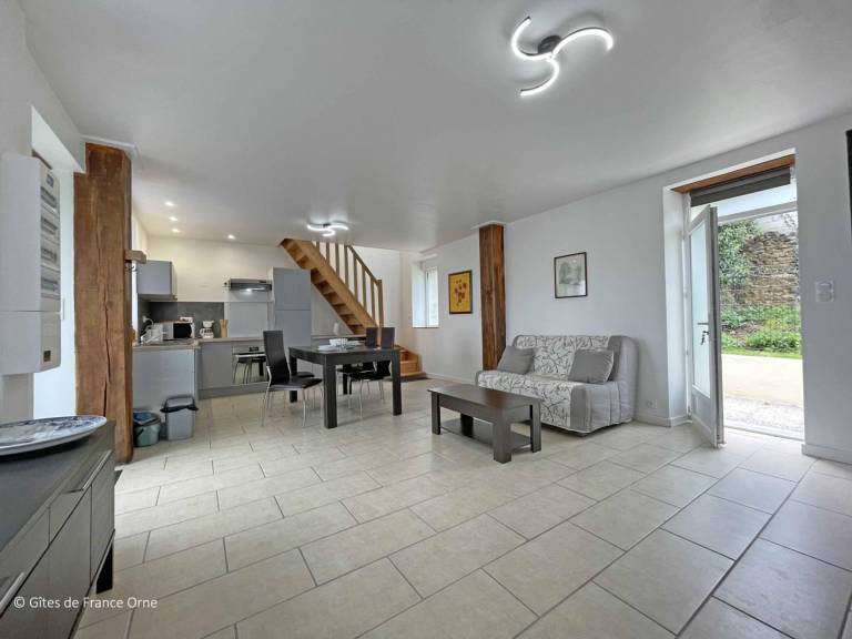 Bright cottage with garden, pets allowed, WiFi — photo 2