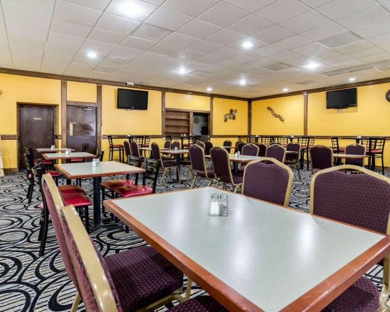 Quality Inn Liberal — photo 4