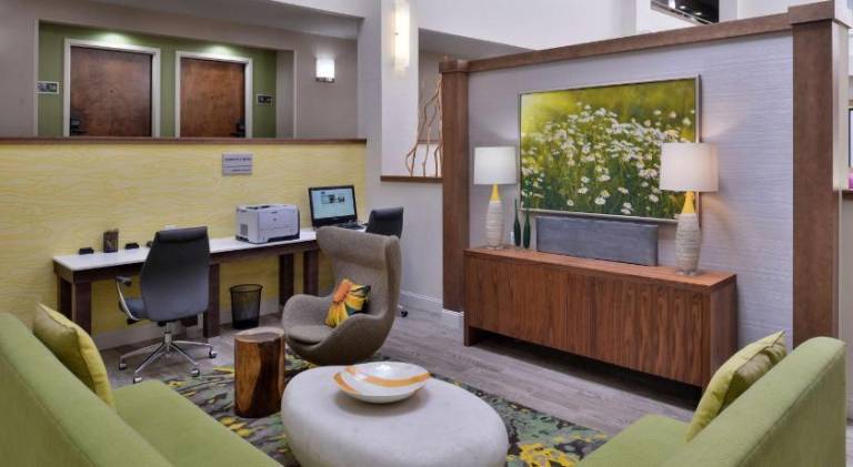 Hampton Inn Cartersville — photo 2