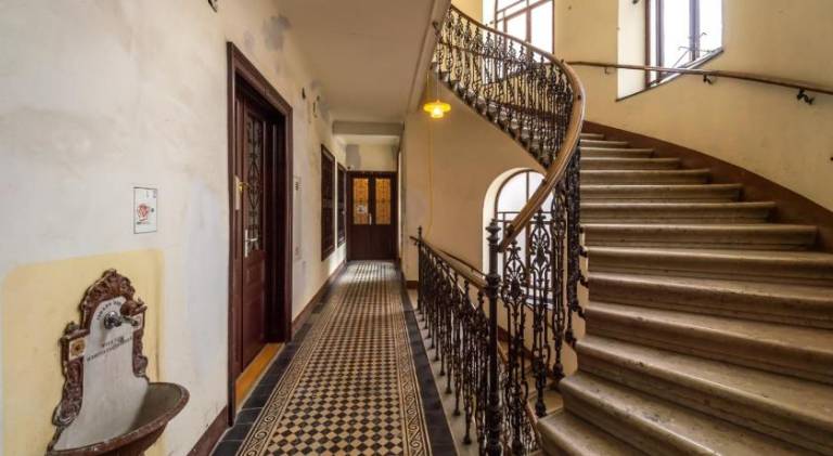 Schonbrunn Palace luxury Apartment 5 min walk — photo 3