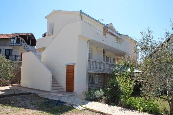 Apartma Jezera