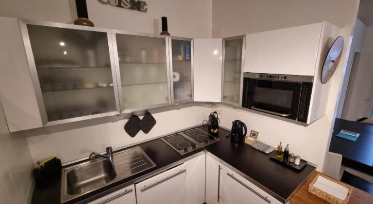 Apartment with 1 room for 4 persons — photo 3