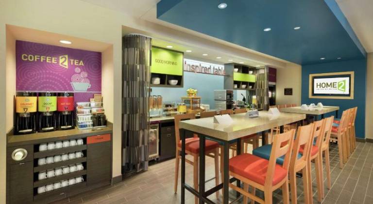Home2 Suites by Hilton - Milwaukee Airport — photo 3