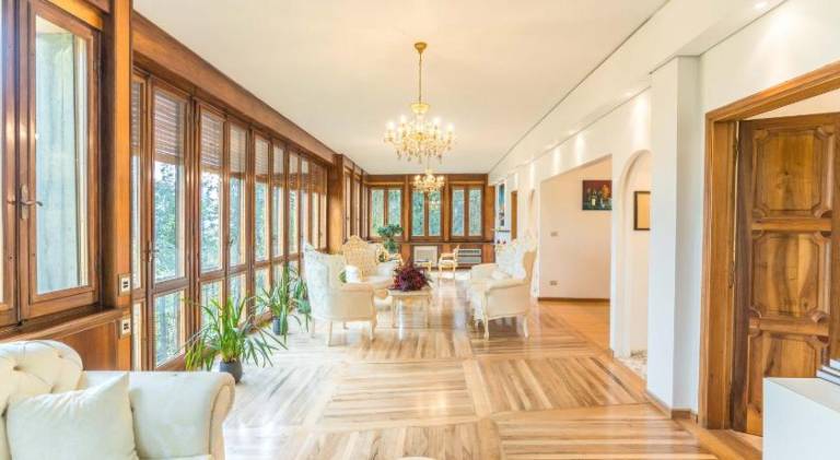 Villa with hot tub, sauna & pool | Pets are welcome — photo 3