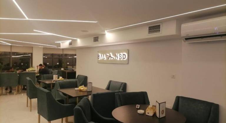 Serviced apartment with terrace & yard — photo 4