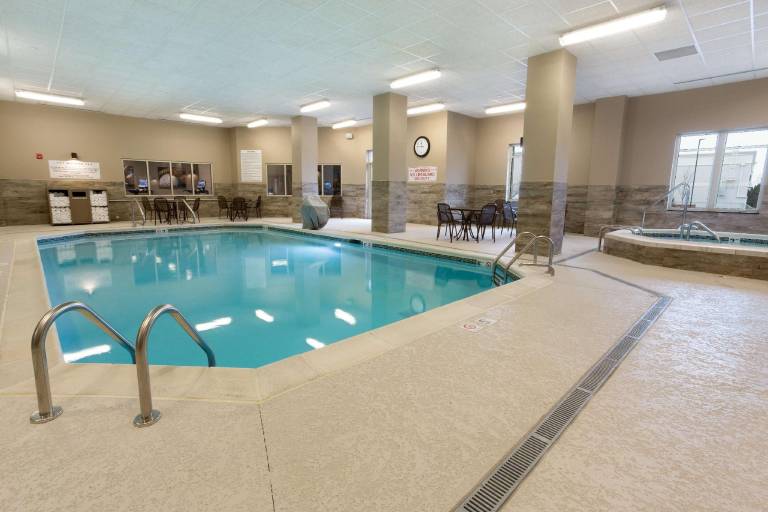 Drury Inn & Suites Louisville North — photo 3