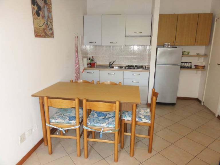 Apartment with garden & pool — photo 5