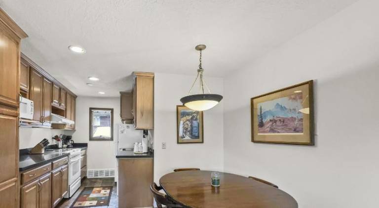 Apartment with 2 rooms for 4 persons — photo 2