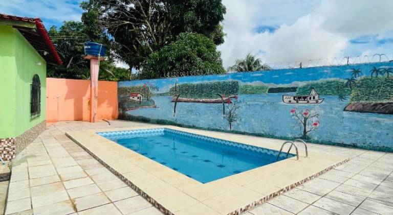 Vacation home with pool | Pets allowed in Belém