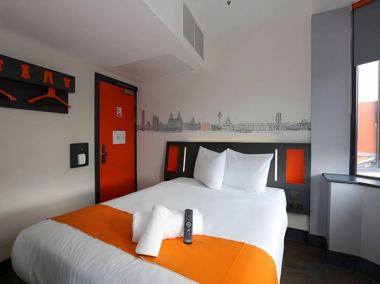 Easyhotel Reading — photo 2