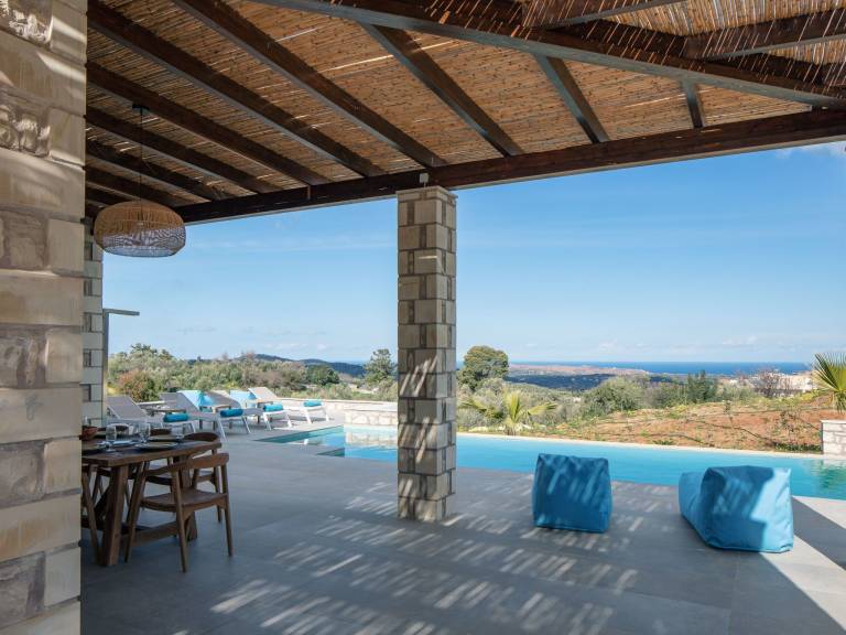 270 m&sup2; Ferienhaus