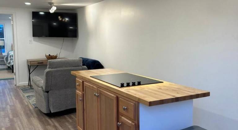 Apartment East Oakmont