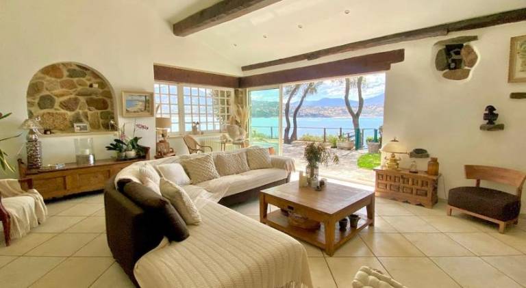 Villa with pool — photo 2
