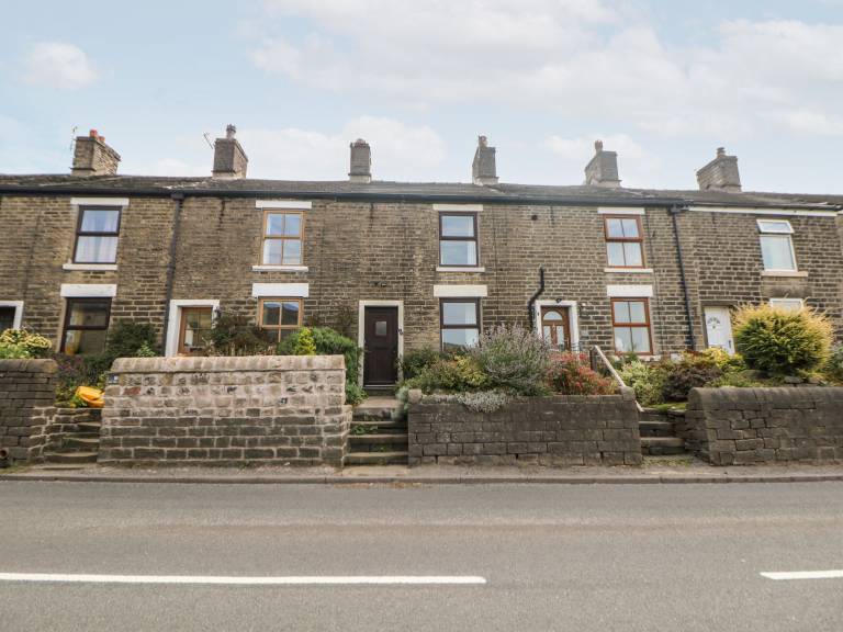 Cottage  Hayfield