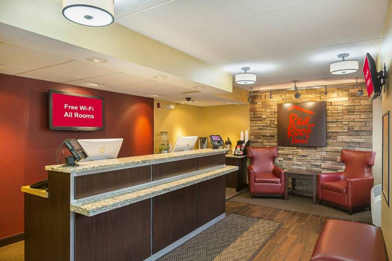 Red Roof Inn Lansing West - MSU — photo 3