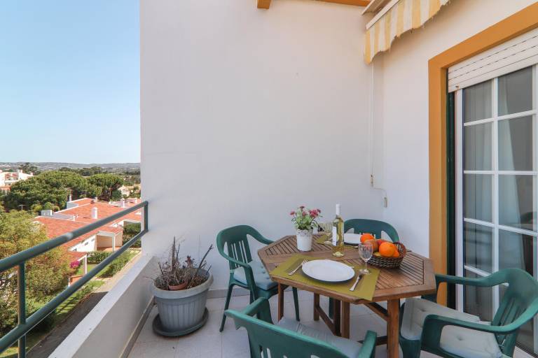 Apartment  Roja-Pé