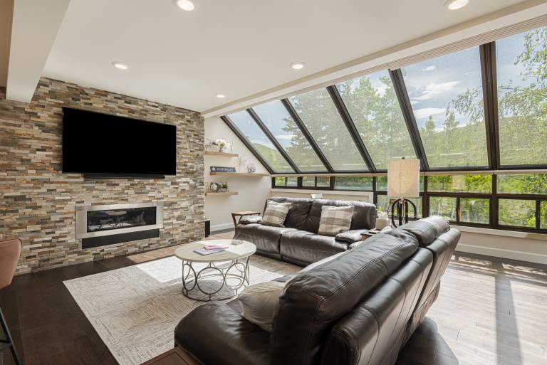 Mountain View Deer Valley Escape Hot Tub Near Hiking & Biking Trails — photo 4