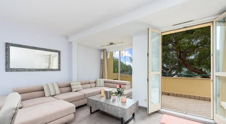 Fully equipped charming holiday apartment with pool, patio & barbeque | Perfect for remote work | Dogs allowed — photo 4