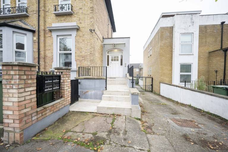 Apartment London Borough of Lewisham