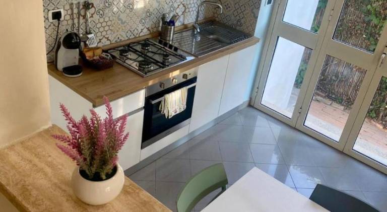 House with 2 rooms for 4 persons — photo 4