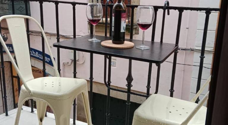 Holiday apartment with terrace in Cáceres