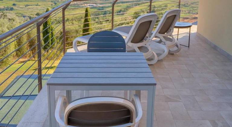 Farm with terrace, pool & garden | Dogs allowed — photo 4