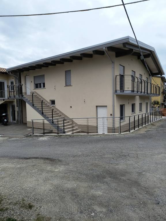 Fully equipped holiday apartment with patio | Pets allowed — photo 2