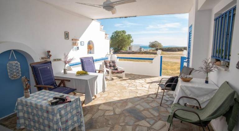 House with 2 rooms for 5 persons — photo 3