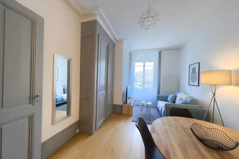 Appartement Eaux-Vives Jeu-de-l'Arc