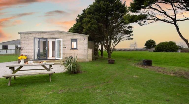 Vacation home with 2 rooms for 4 persons in Helston