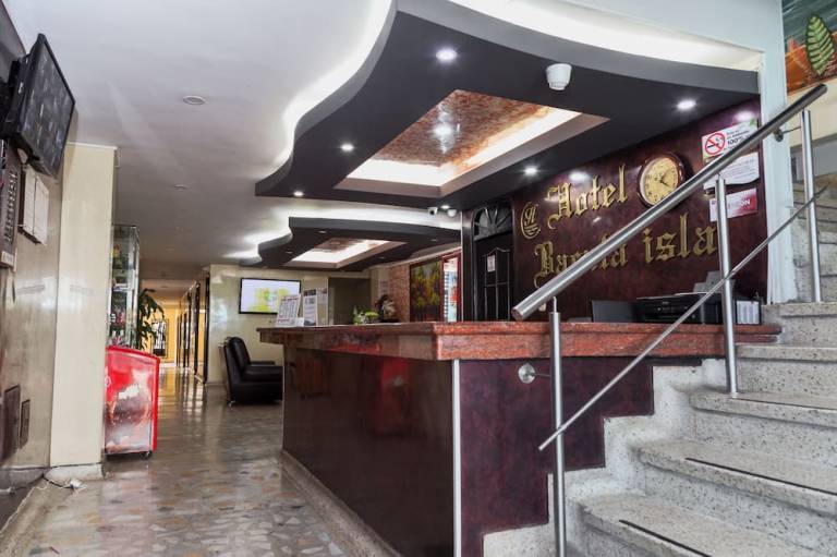 Hotel Bacata Isla