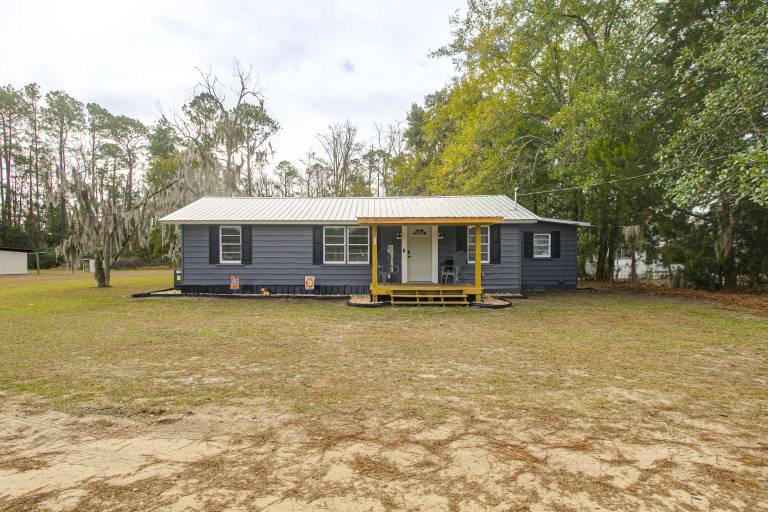 3 Mi to Historic Dtwn Waycross: Pet-Friendly Home — photo 5