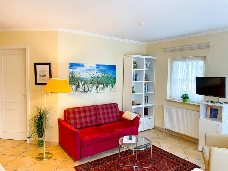 Schöne Wohnung mit Terrasse, Strandkorb und 2 TVs — photo 2