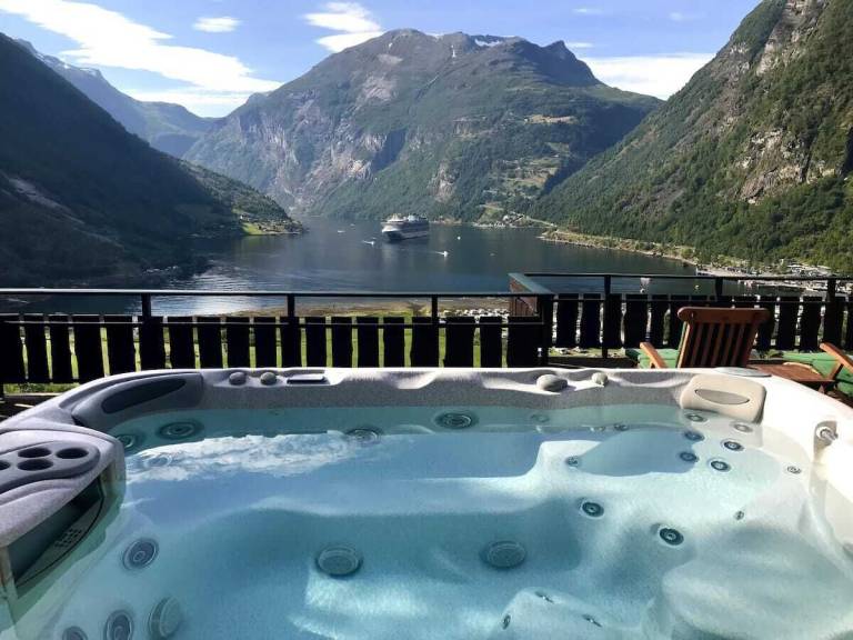 Dom Geiranger